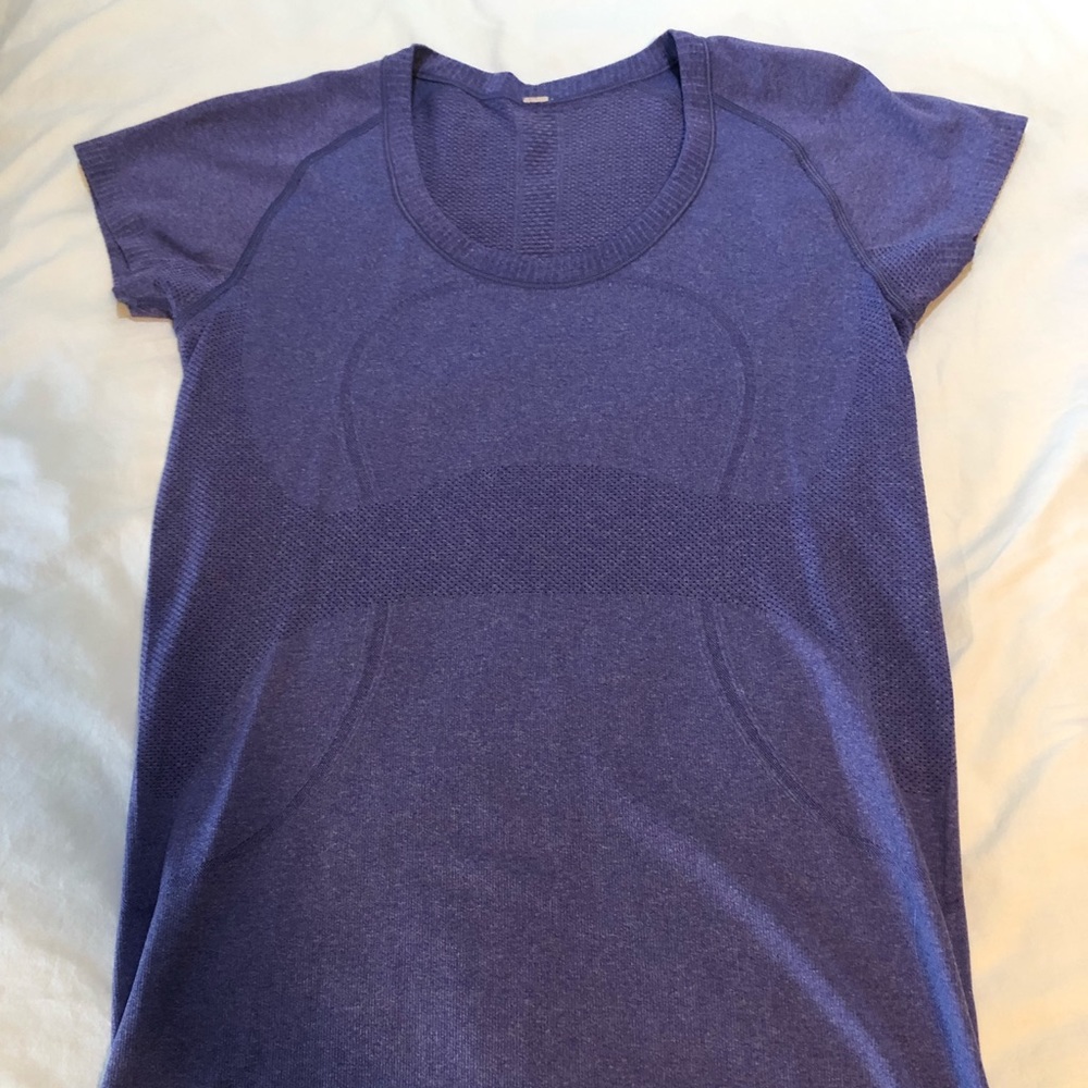 Lululemon swiftly top